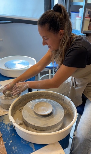 Tournage ou Emaillage / Potter's wheel or Glazing