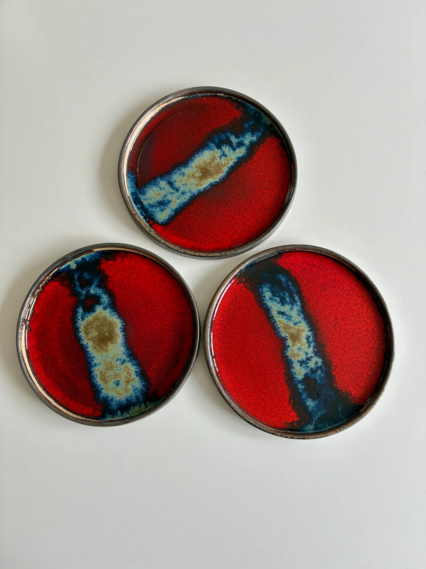 Red and Black dessrt plates