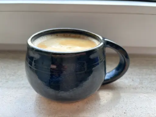 Round mugs